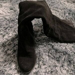 Steve Madden Orabela Black Suede Boots